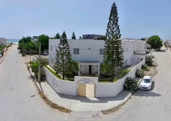 Villa à Korba près de la mer