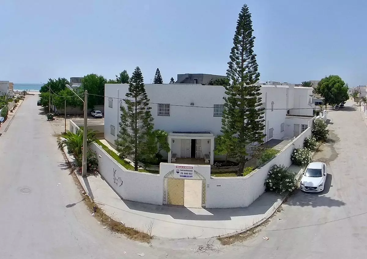 Villa à Korba près de la mer