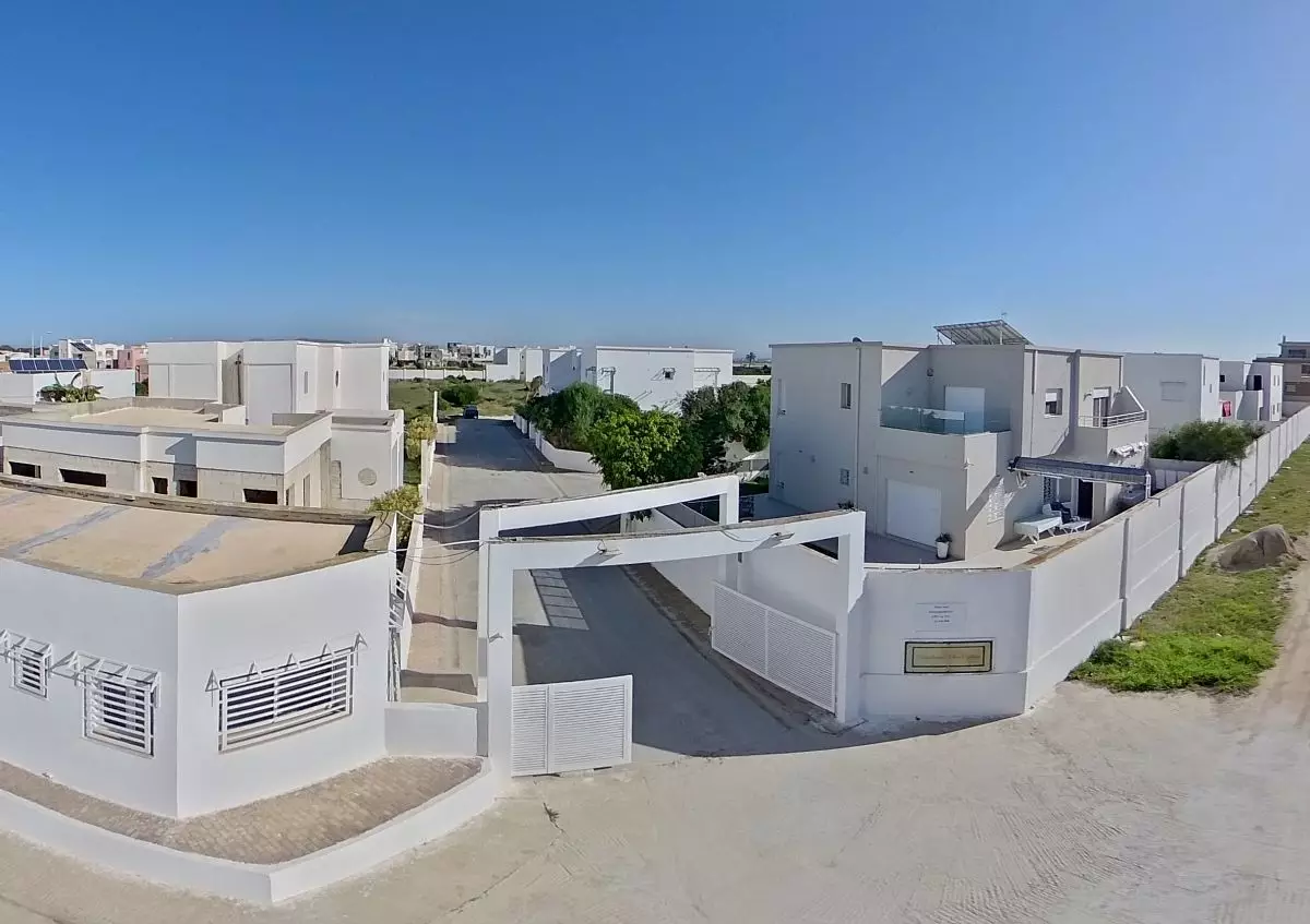 Résidence coté plage Borj Cedria