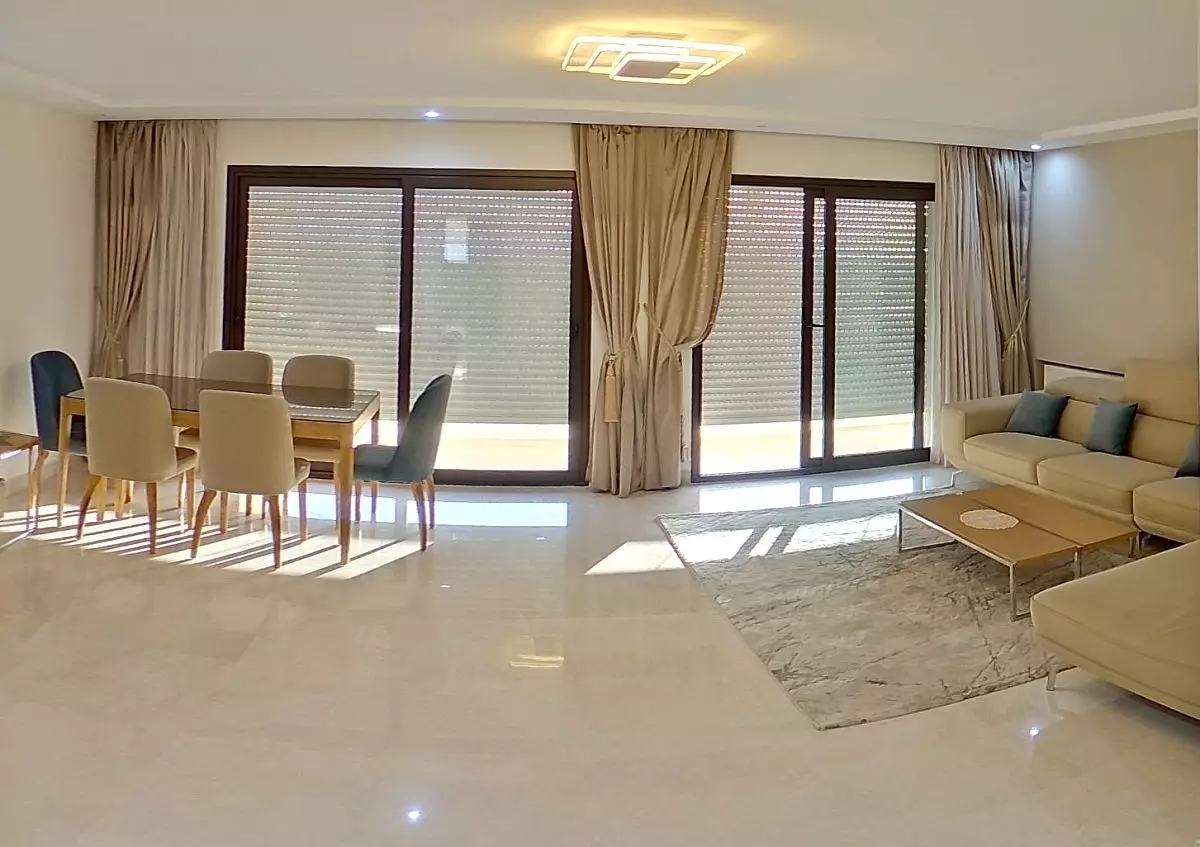 Appartement S+3 à Gammarth