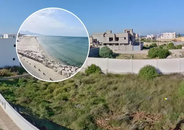 Terrain a 700 de la mer