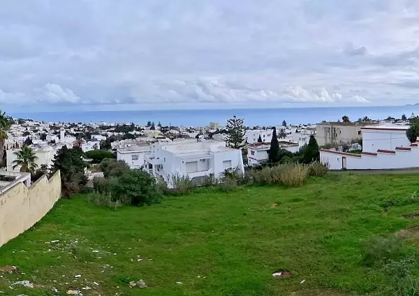 Terrain vue mer à Bizerte