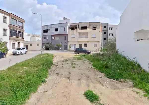 Terrain à Borj Cedria